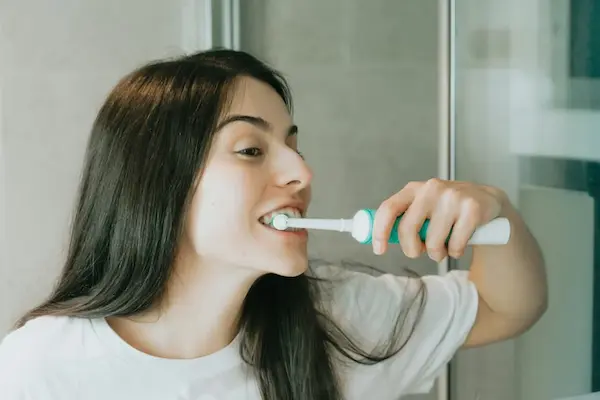 Elegir el flúor dental adecuado marca la diferencia en tu salud bucal